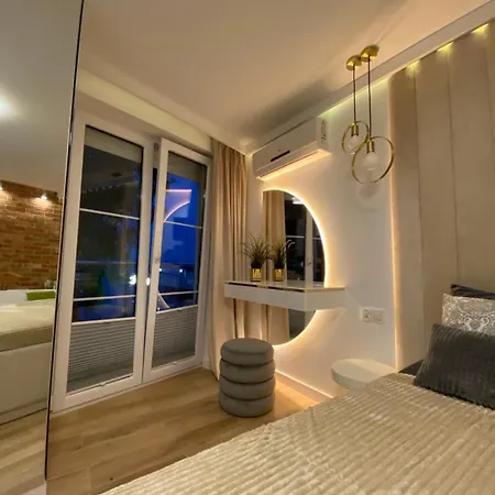Apartment Moloo I *