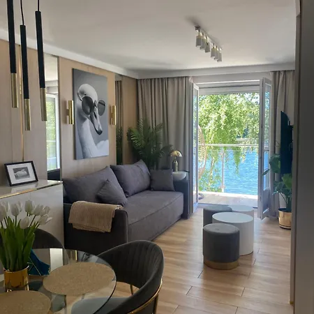 公寓 Moloo I 奥斯特罗达