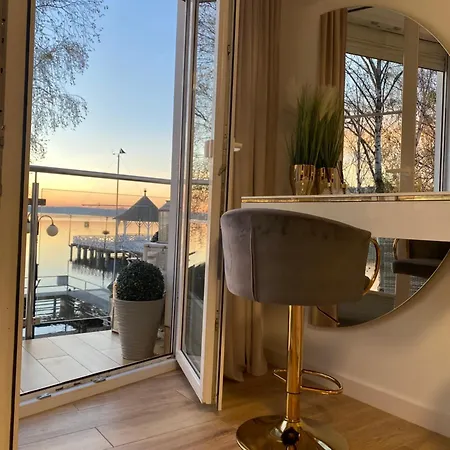 Moloo I 奥斯特罗达