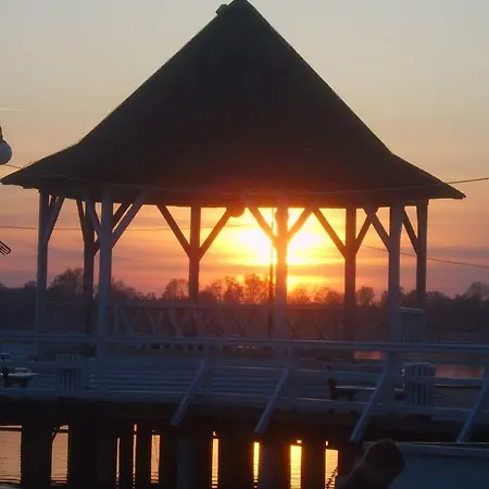 Moloo I 公寓 奥斯特罗达